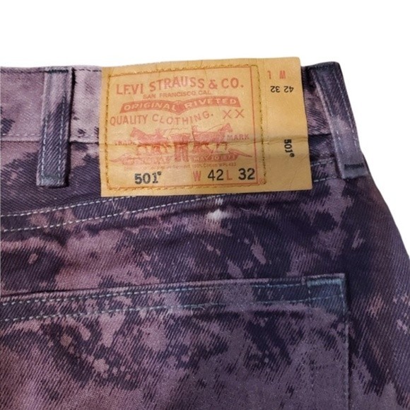 501 Acid Wash Levi's - Picture 3 of 4